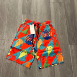 Gucci Shorts Size Large 