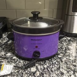 Elite Gourmet slow cooker  