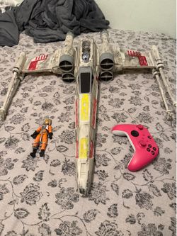 Star Wars X- Wing & millennium falcon
