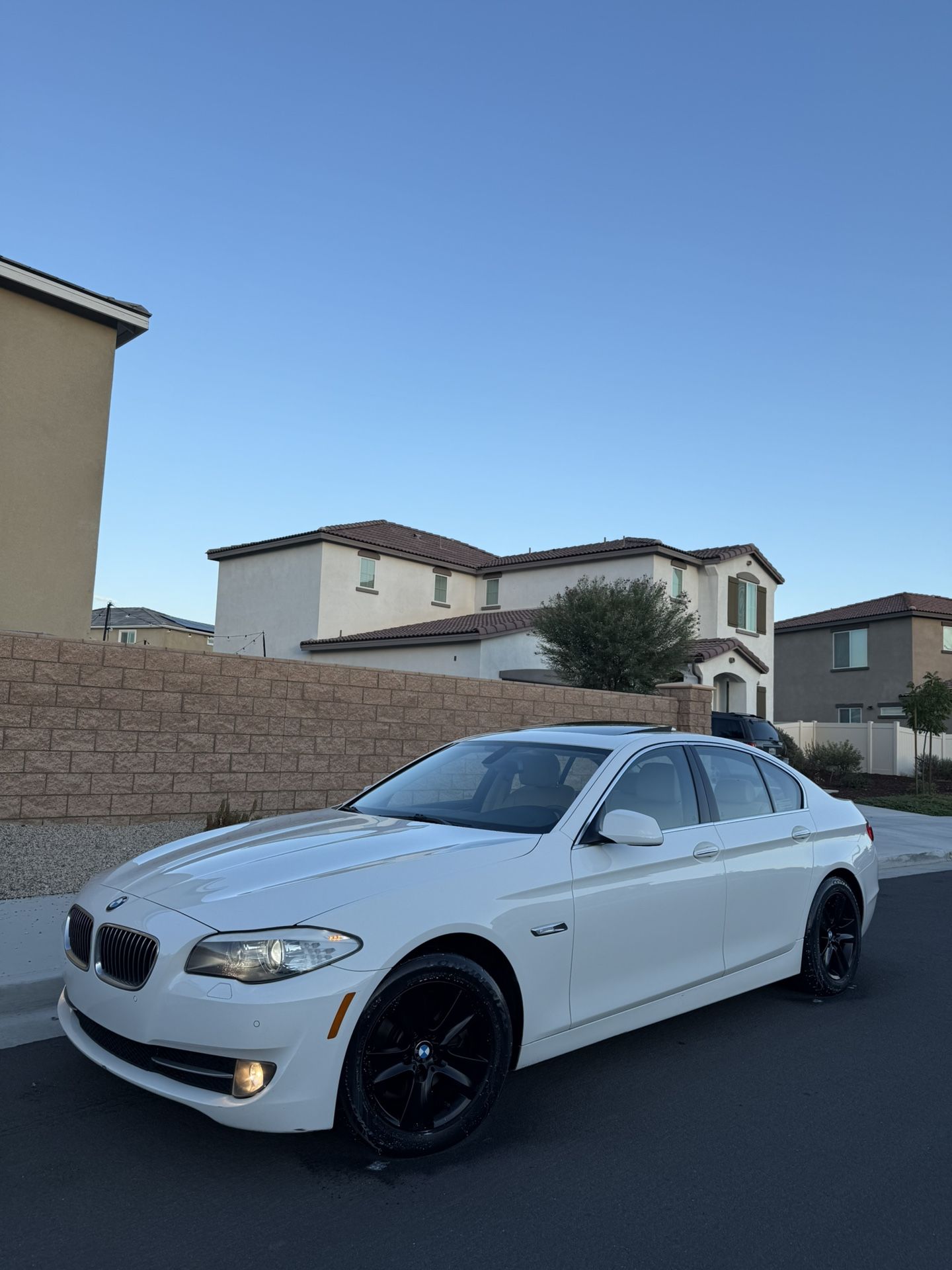2012 BMW 528i