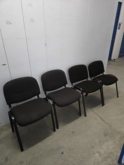 Set Of 4  Chairs $70  metal base