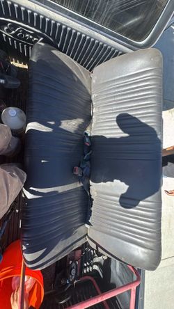 1(contact info removed) Chevy seats