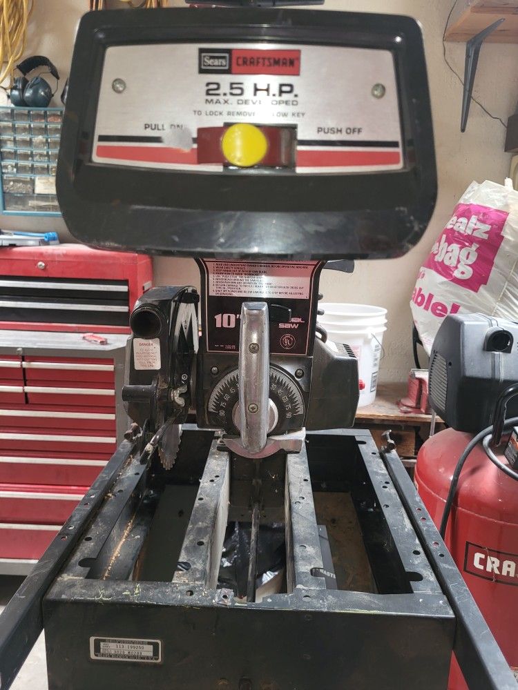 Radial Arm Saw