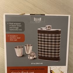 Flask Gift Set