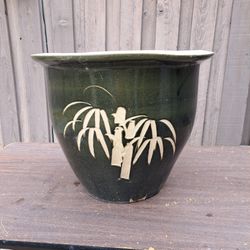 Flower Or Tree Pot 19" Diam At Top