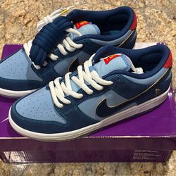 NIKE SB DUNKS LOW