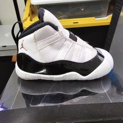 Jordan 11 Retro Crib Bootie | Toddler 4C |Nike Air Jordan | Like New