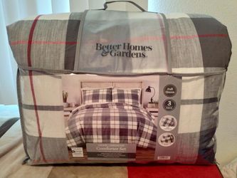 Better Homes!! Comforter Set! Full/ Queen