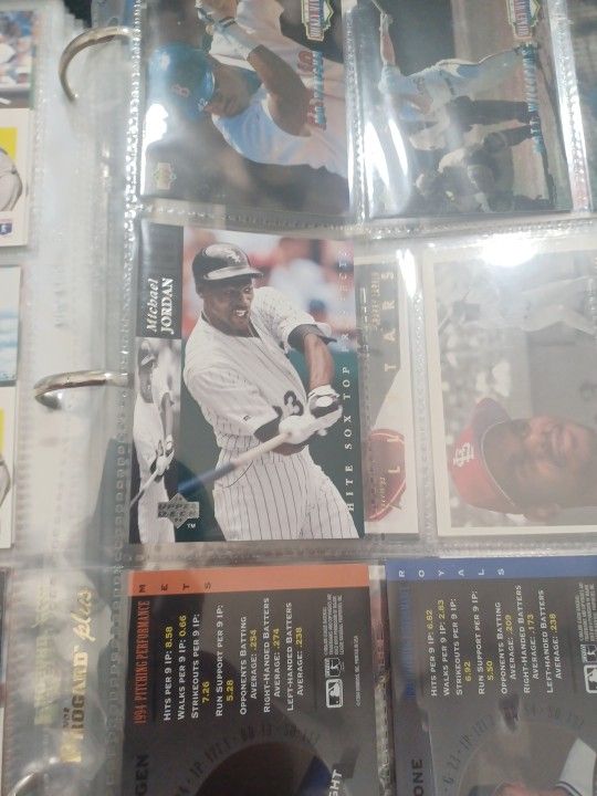 RARE MICHAEL JORDAN BASBALL CARD