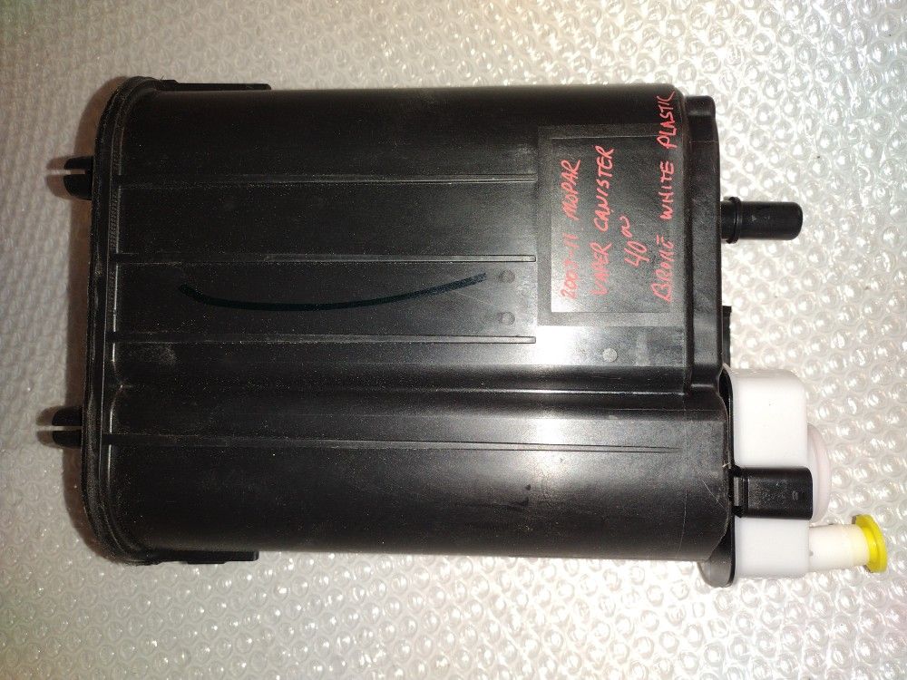 Brand New Vape Canister For A 2009 To 11 Jeep Liberty Damaged