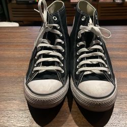 Men's converse size 9.5
