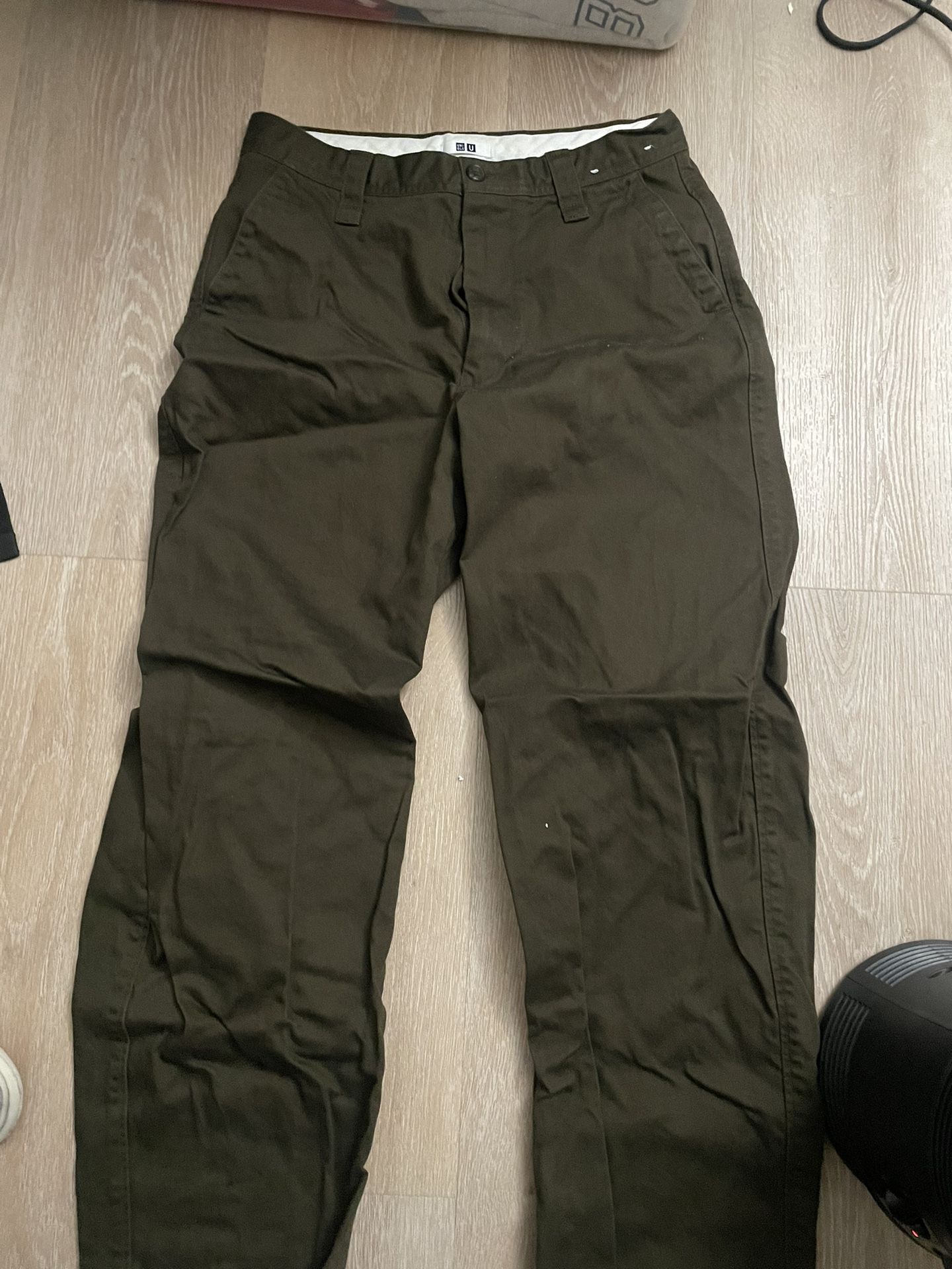 Dark green chino pants uniqlo
