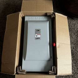 Siemens HF364R 200-Amp 3 Pole 600-volt 3 Wire Fused Heavy Duty Safety Switches outdoor panel