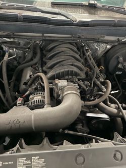 2016 Chevrolet Silverado v8 5.3 engine parts