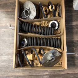 2024 BMW M2 G87 OEM Front/Rear Suspension