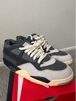 JORDAN 4 RM  NEGOTIABLE SIZE 11