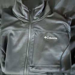 Columbia Woman’s Jacket 