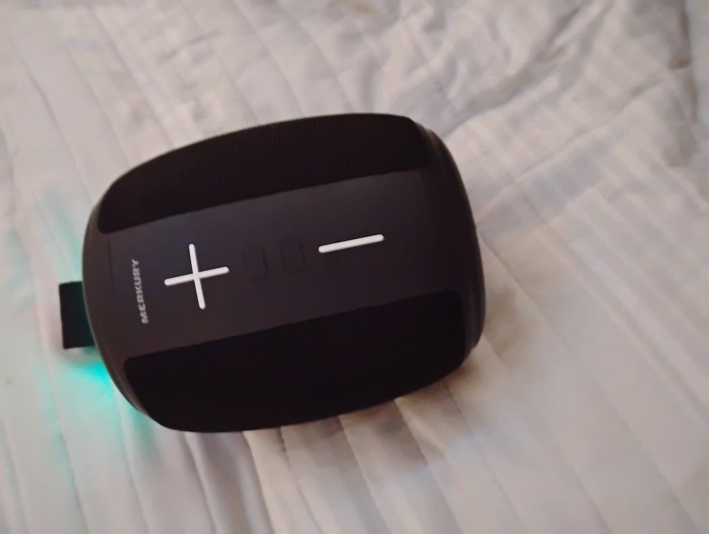 Murkury Bluetooth Speaker 