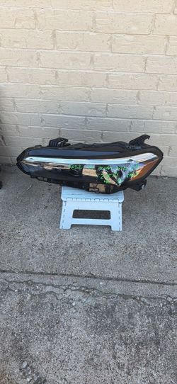 2023 Honda civic left headlight