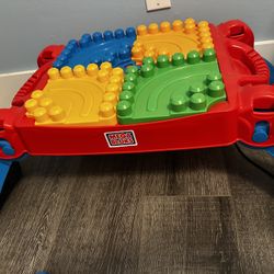 Mega blocks My First Table And Blocks Set