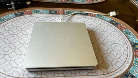 The Apple USB SuperDrive (Model A1379)