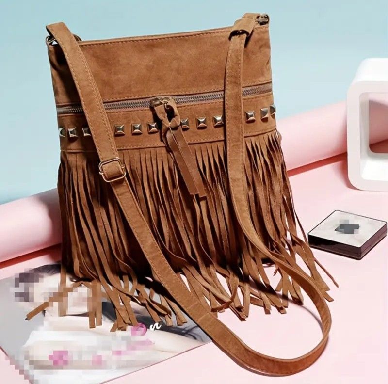 Timeless Trendy Vintage Fringe Crossbody Bag