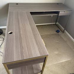 El Shaped Office Desk