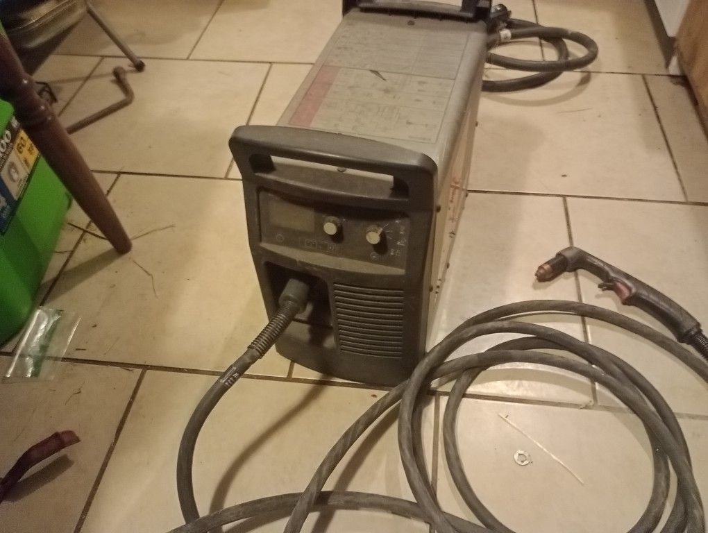 It's A Powermax 85 Plasma Cutter Works Great