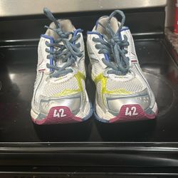 42 Sizes 9