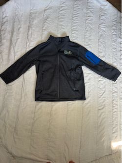 Colosseum UCLA full-zip Mens Medium
