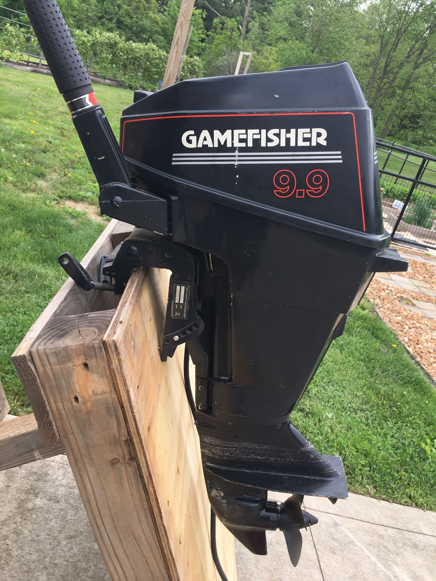 Mercury Gamefisher 9.9 Outboard Boat Motor And Zodiac Zoom Inflatable Boat
