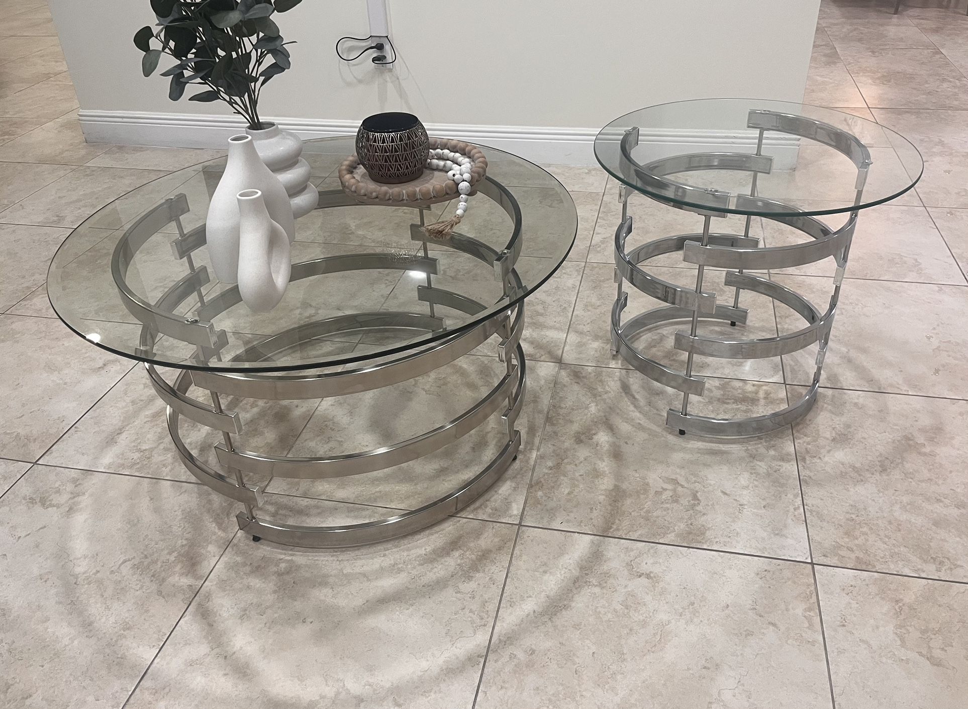 Coffee Table And Side Table