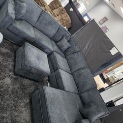 ✨️ Sectionals, 2pc Sofas ✨️ Furniture Queen Bedrooms, Dining Avail 