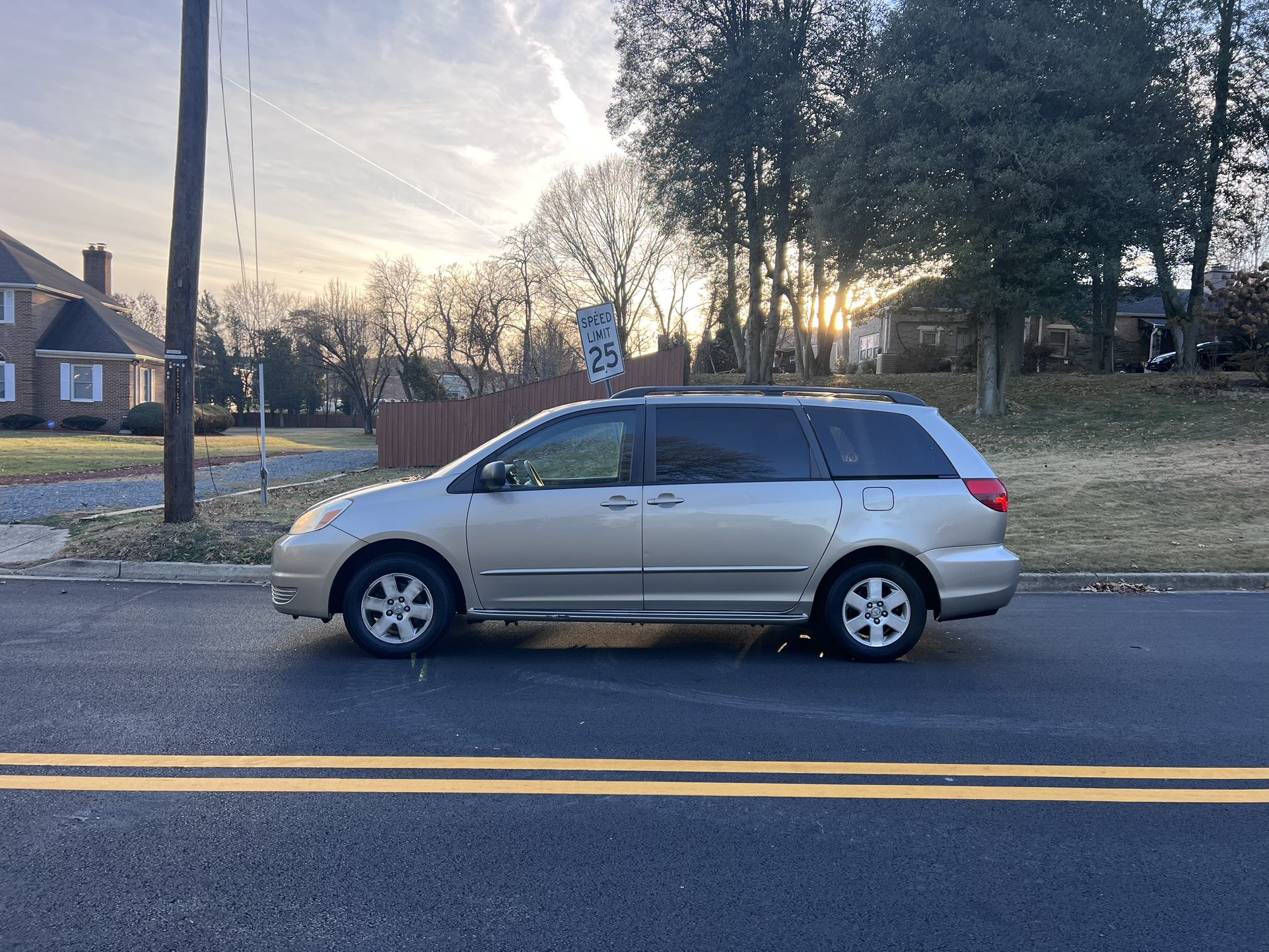 2004 Toyota Sienna