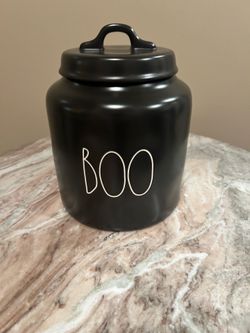 Rae Dunn Jar