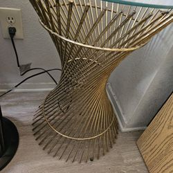 Beautiful End Table stainless Steel Havey