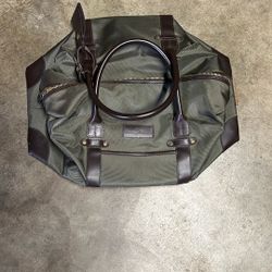 Tommy Bahamas Traveling Bag