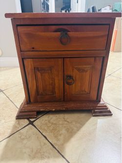 Wood end table