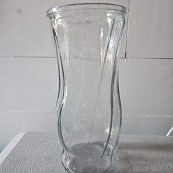Great Glass Vases. Make an Offer. $5 Each