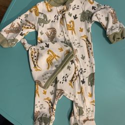 Safari baby set *please read post, thank you*