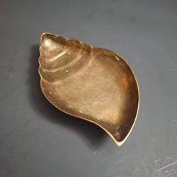 Solid Weighty Brass Seashell Shaped Decorative Dish 7.5"L X 4 3/8"W Weighs 15 OZ