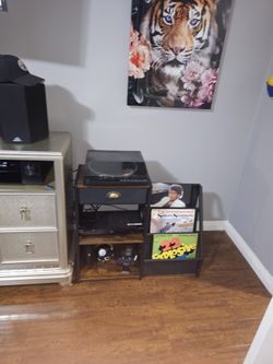 Turntable Automatic $40