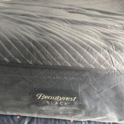 King Mattress BeautyRest Black Serie One Medium Offers $1299