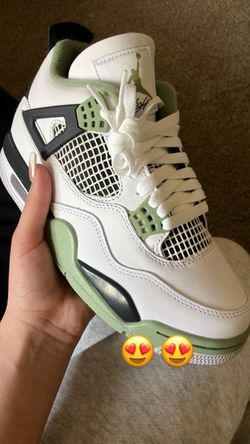 Womens Jordan 4s