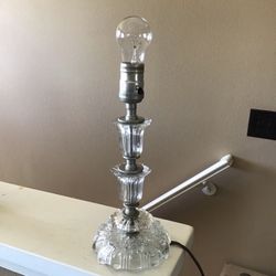 Vintage Floral Daisies Glass Lamp