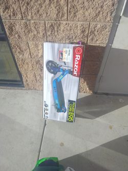 Razor scooter electric