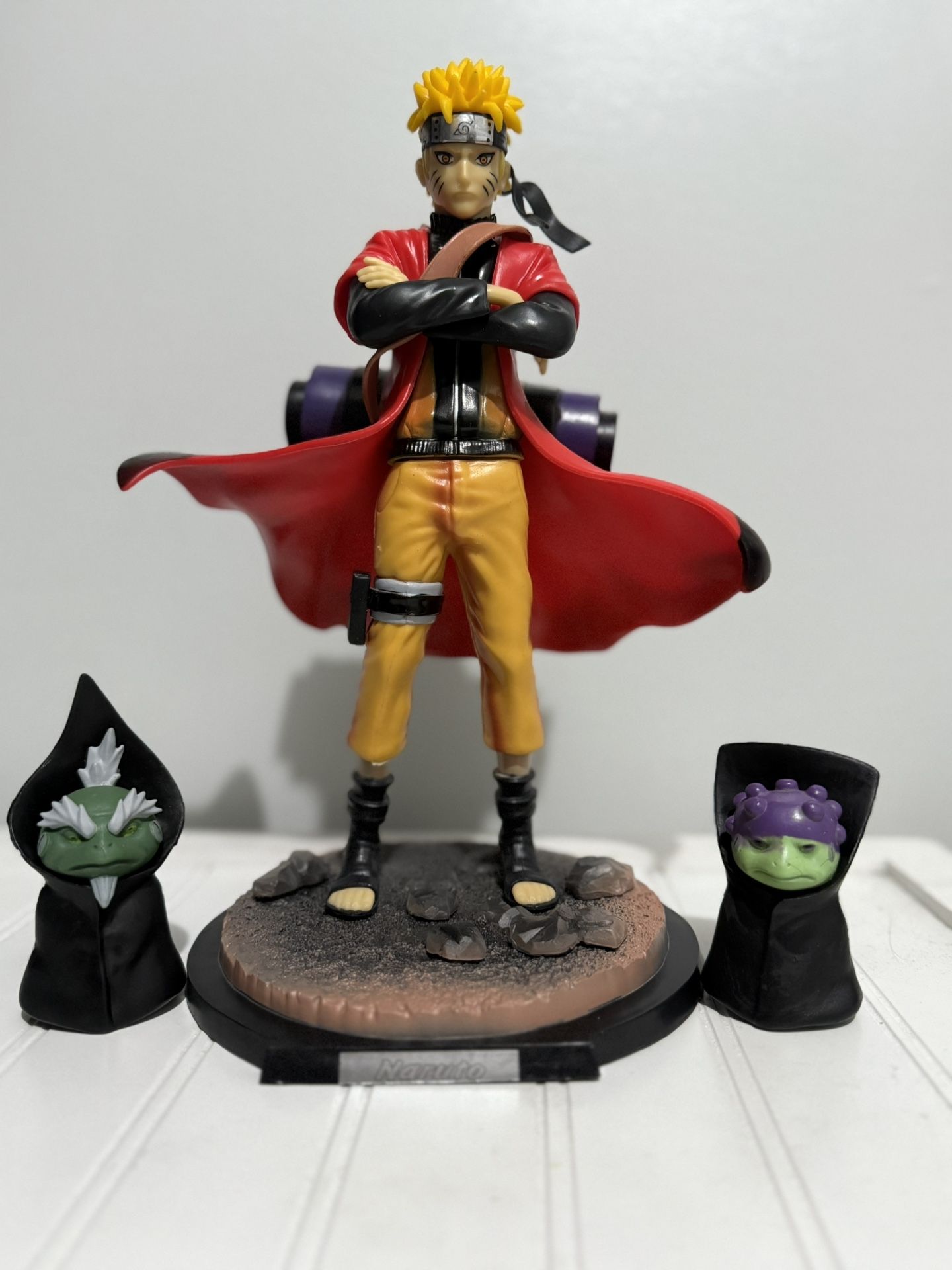 Naruto Statue 