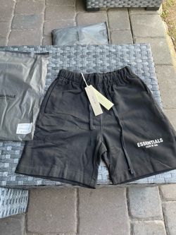 Essentials shorts black (S)