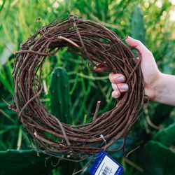 10" Grapevine Wreath NEW (QTY 5)