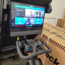 FULLERTON - 2025 Model Nordictrack X24 Bike Spin Bike- Incline Decline function- 1000$
